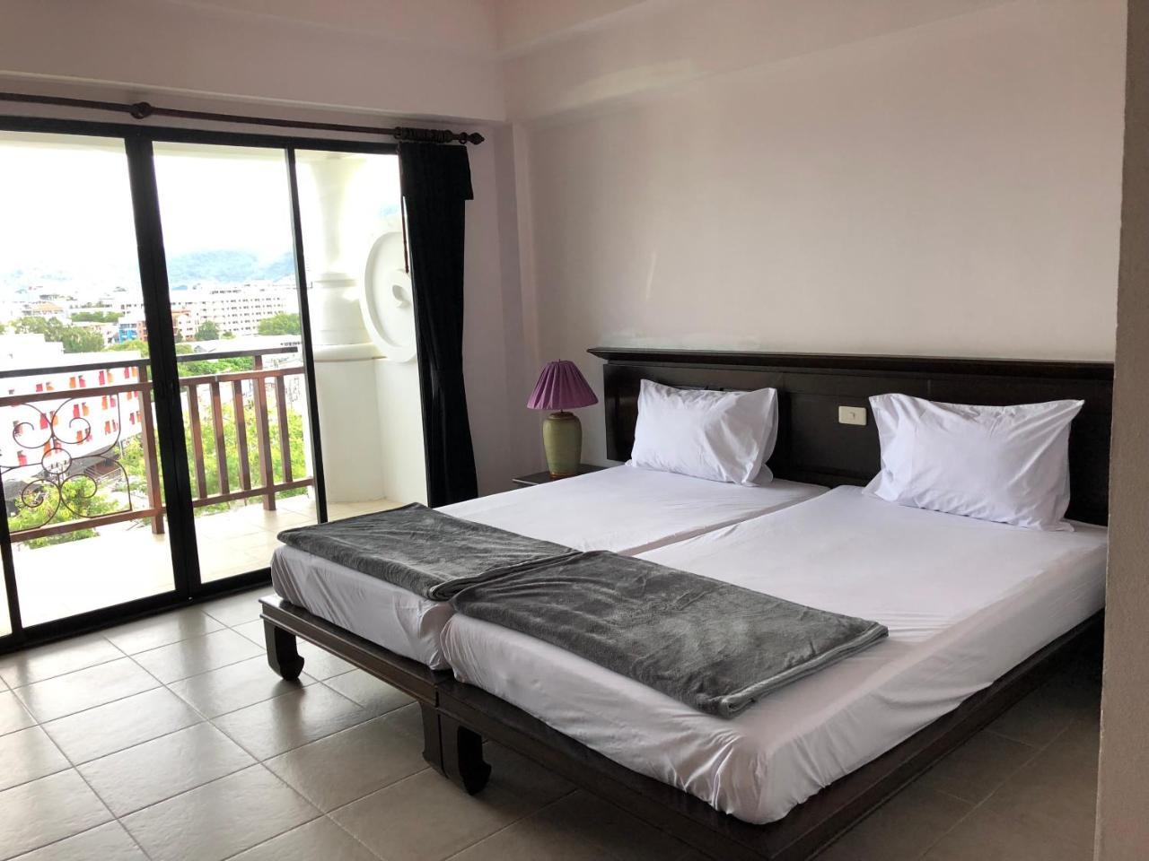 Хостел Bodega Phuket Patong (Adults Only) Экстерьер фото