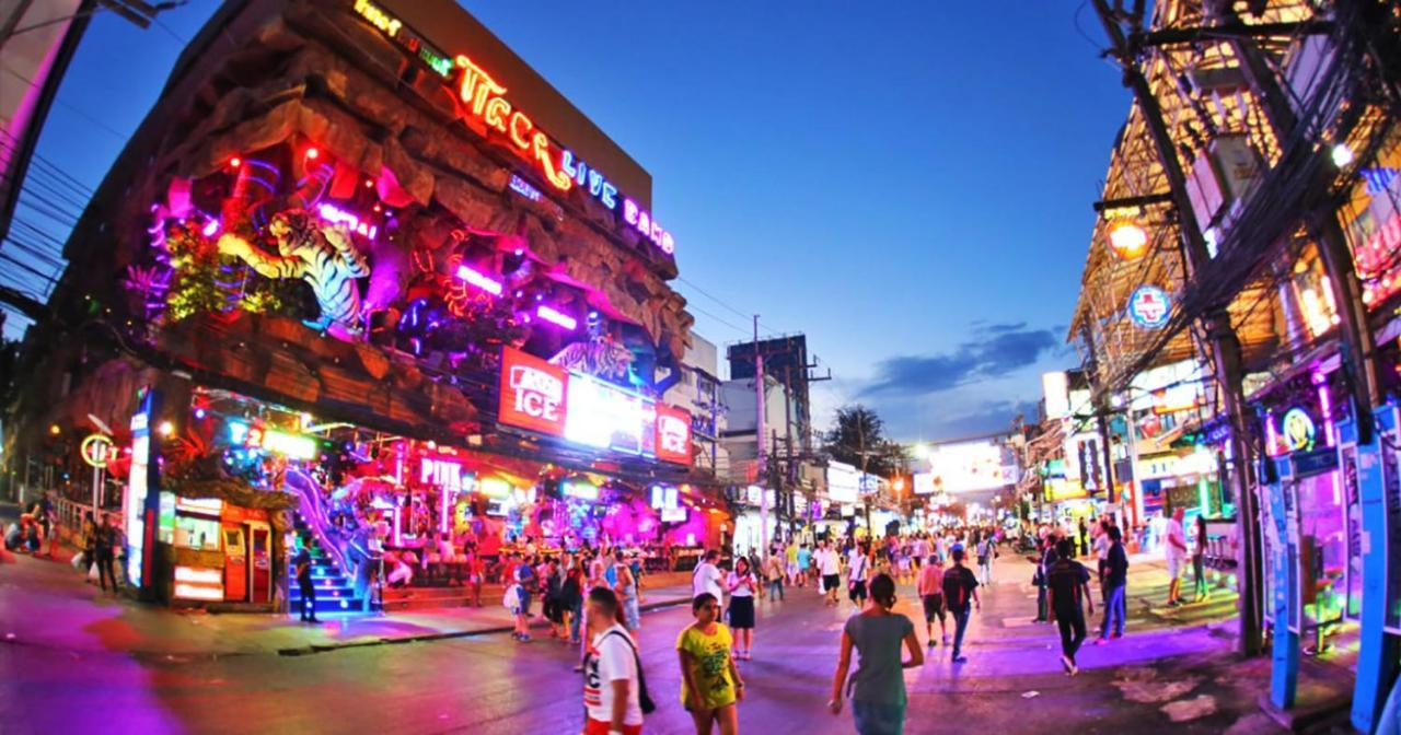 Хостел Bodega Phuket Patong (Adults Only) Экстерьер фото
